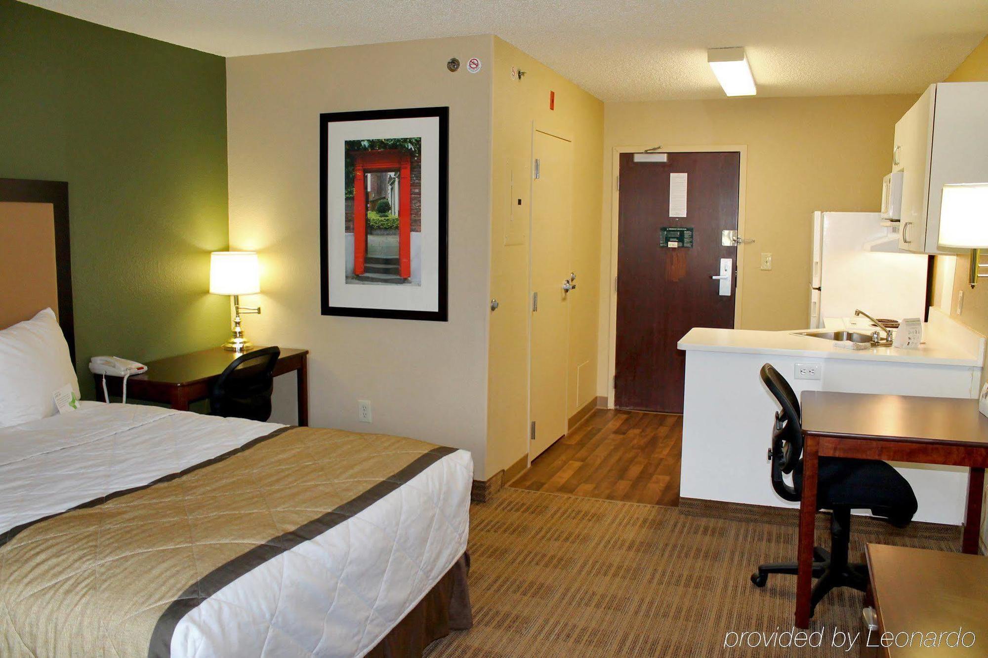 Extended Stay America Suites - Houston - Med Ctr - Greenway Plaza Exterior photo